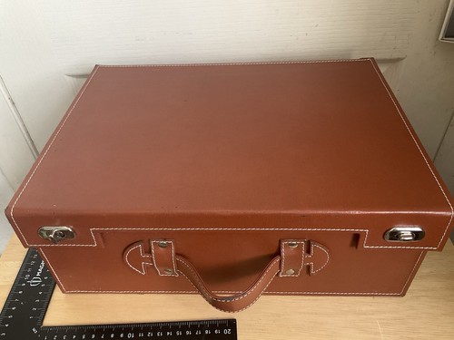 Retro braun aktentasche - retro,